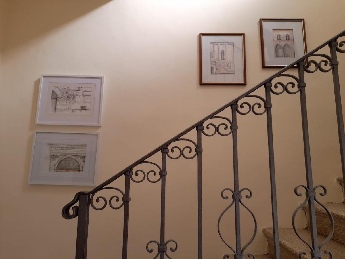 דירות פוליניו Casa Alina- Art House מראה חיצוני תמונה